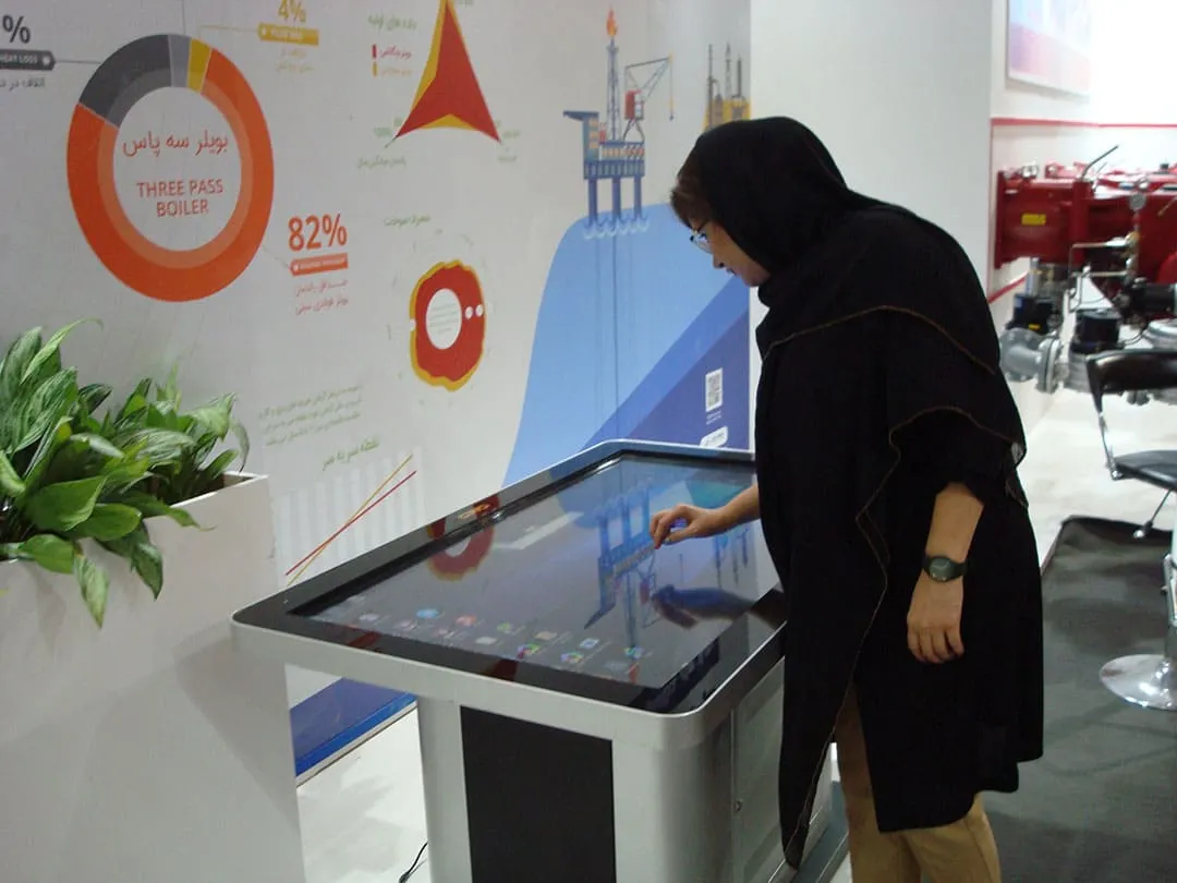 میز  تاچ کاواک