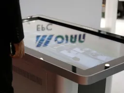 TouchStand